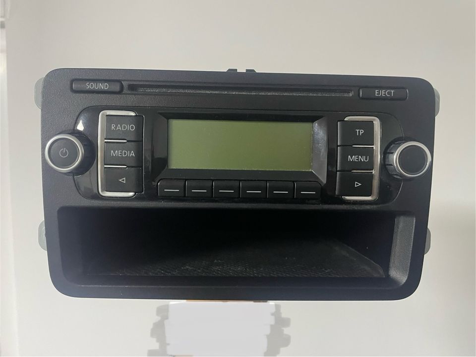 Original VW Radio Einheit ULVWMP3 50035156B in Ransbach-Baumbach