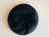 Mütze / Kappe aus Wolle (Größe unbekannt, Durchmesser 25 cm) Berlin - Schöneberg Vorschau