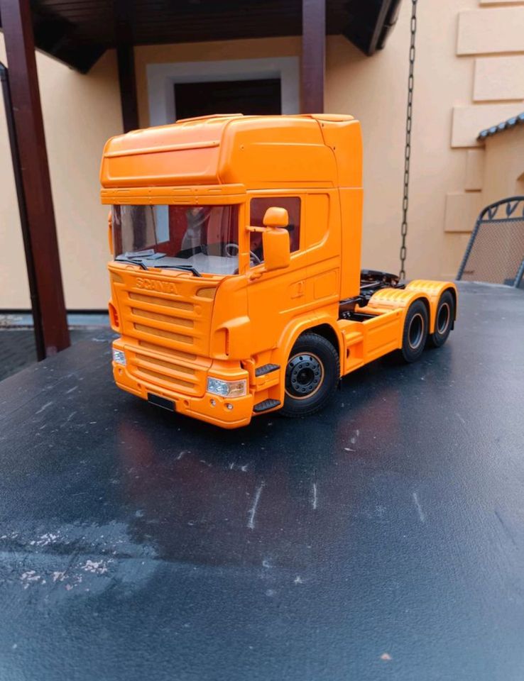 Tamiya Truck Scania R620 Topline 6x4 1.14 RC in Elsterwerda