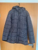 Schwarz/Weiße Damen Winterjacke Gr. 40 Baden-Württemberg - Konstanz Vorschau