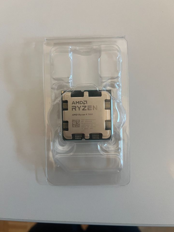 AMD Ryzen 9 7900, 12C/24T, 3.70-5.40GHz ohne Lüfter in Leipzig