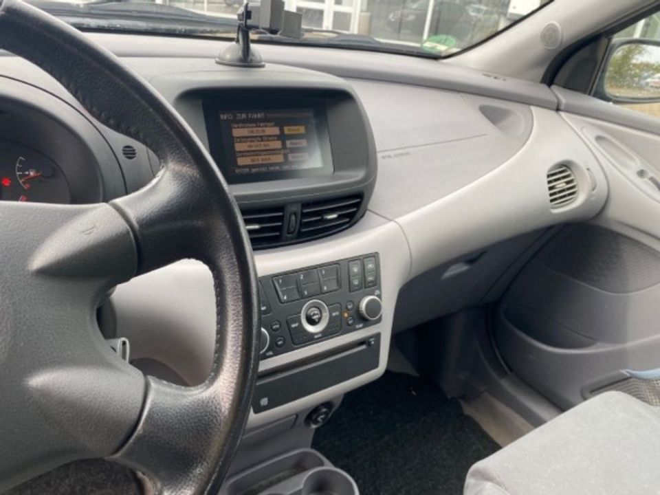 Nissan Almera Tino +RATENKAUF OHNE BANK+TÜV NEU+ in Barsinghausen