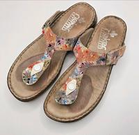 Zehentreter Sandalen Rieker Antistress Gr. 39 Hessen - Kelkheim Vorschau