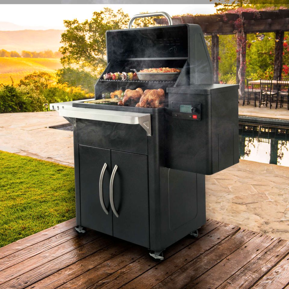 Traeger Pelletgrill Silverton 620 in Bad Windsheim