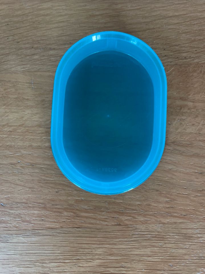 Tupperware  Junge Welle  Kleine Kanne 500 ml mit Kippverschluss in Tiefenbach Kr Passau