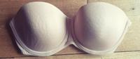 Hunkemöller BH 75B trägerlos variabel creme weich Bayern - Kemnath Vorschau