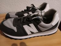 2 Paar New Balance Schuhe,kaum getragen Sachsen - Schneeberg Vorschau