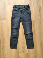 graue Jeans von Reserved in Gr. 152 Schleswig-Holstein - Klein Pampau Vorschau