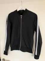 Guess Sweatjacke schwarz mit weißen Pailletten Saarland - Illingen Vorschau