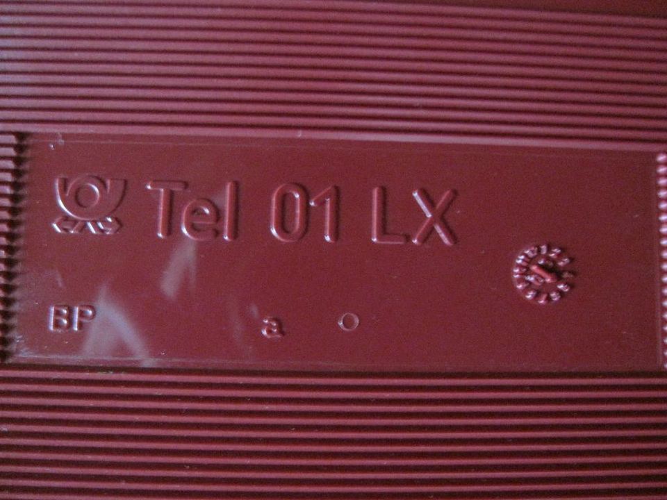 2x Telefon der Bundespost TEL 01 LX + Register in weinrot in Rahden