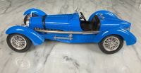 Modellauto Burago Bugatti Type 59 1934 Dresden - Räcknitz/Zschertnitz Vorschau