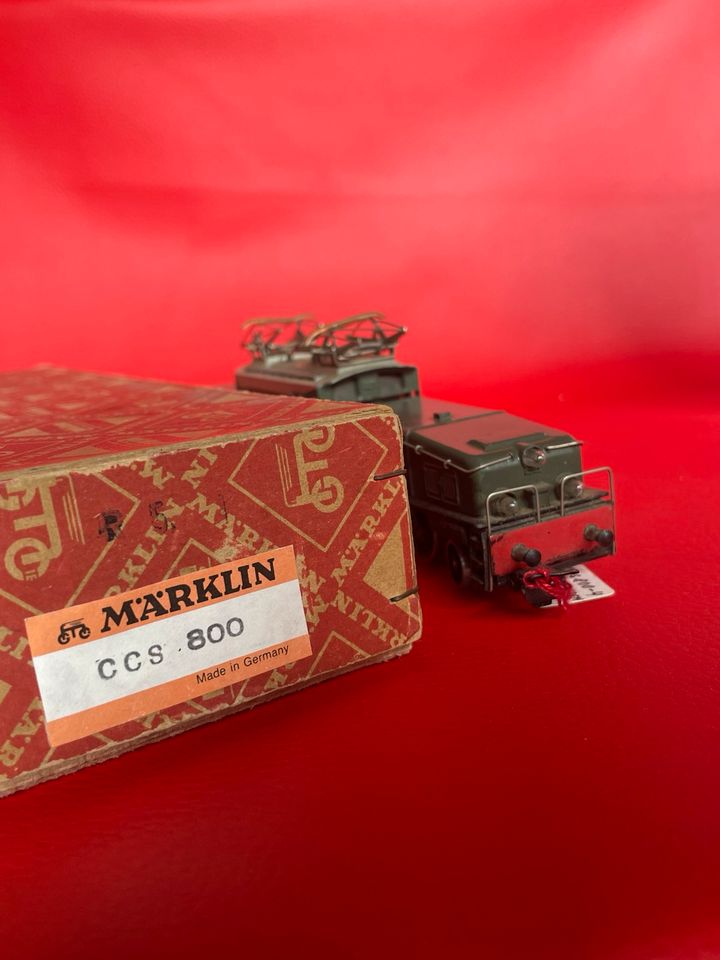 Märklin 3015.4: CCS 800/ “Krokodil”/ olivgrün/ OVP in Hamburg