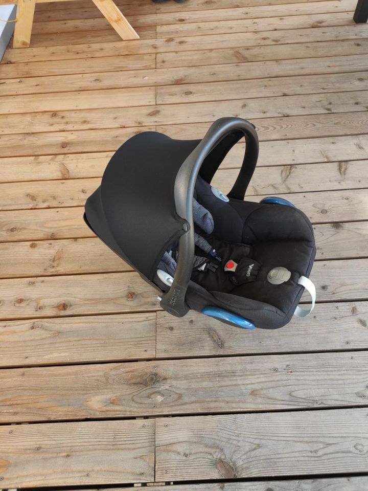 Maxi Cosi Cabriofix Babyschale, Kindersitz in Wittislingen