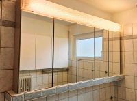 Großer Spiegelschrank 160 breit mit Licht für Badezimmer Baden-Württemberg - Sindelfingen Vorschau