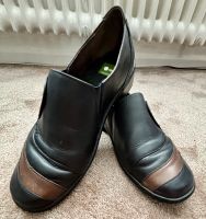 Remote Leder Halbschuhe, Slipper, Schuhe Gr. 5 1/2 entspricht  38 Berlin - Spandau Vorschau