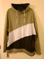 Kaputzenpullover Pulli Hoodie Khaki weiß schwarz Bonprix Essen-West - Frohnhausen Vorschau