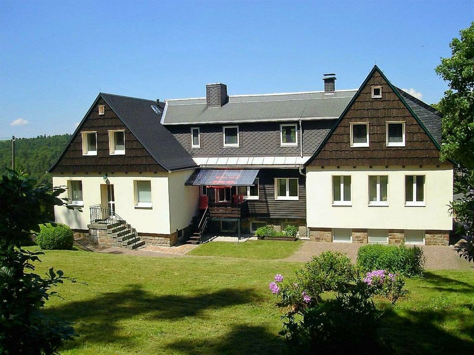 Zweitwohnung im Grünen vollausgestattet mit Kamin 1 h von DD in