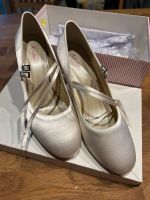 Brautschuhe Anne 7/40 Ivory Niedersachsen - Friesoythe Vorschau