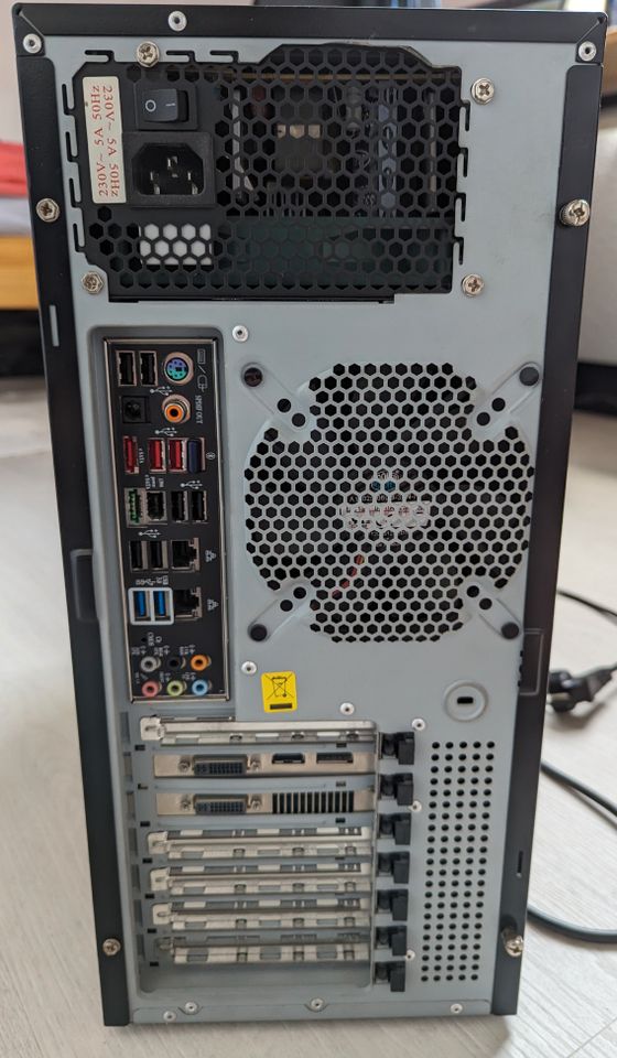 Desktop PC - i5 2500k - Radeon HD 6870 - 12 GB RAM - 256 GB SSD in Recklinghausen