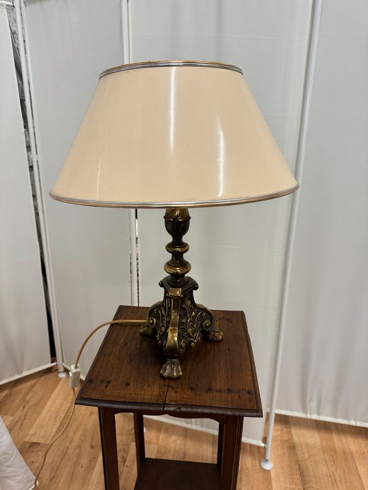 Lampe Tischlampe Antik Messing Chippendale Stil in Leverkusen