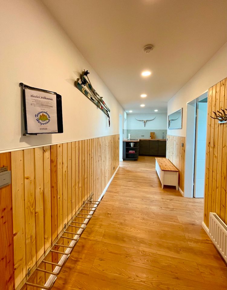 Ferienwohnung in Hahnenklee mit Blick auf Berg, Wald und See in Goslar