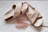 Pantoletten C&A | Sandalen | Beige Niedersachsen - Aurich Vorschau