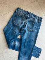 Guess Jeans 28 Hose closed neuwertig drykorn Hessen - Pohlheim Vorschau