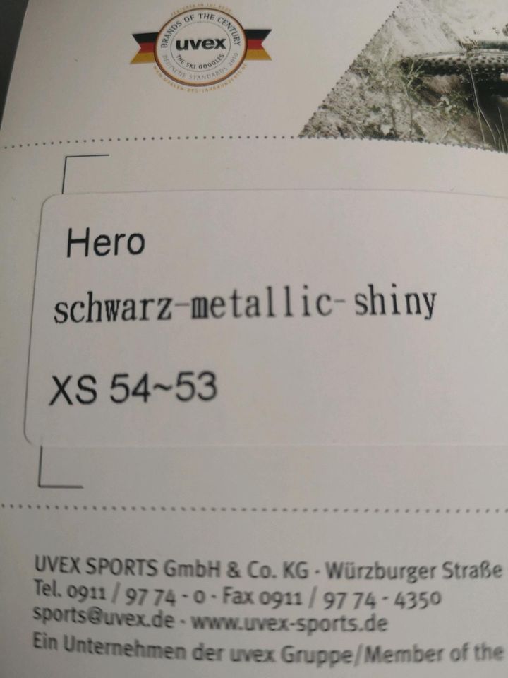 Helm Motorrad UVEX Hero schwarz metallic shiny Gr. XS 54/53 in Schleiden