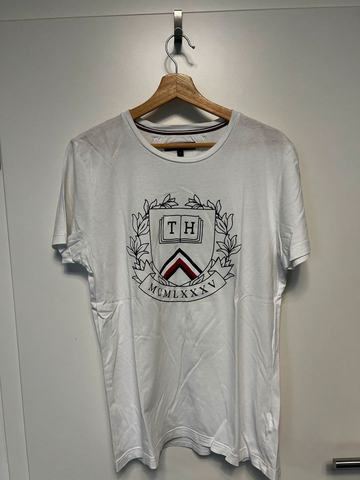 Tommy Hilfiger T-Shirt Herren M in München