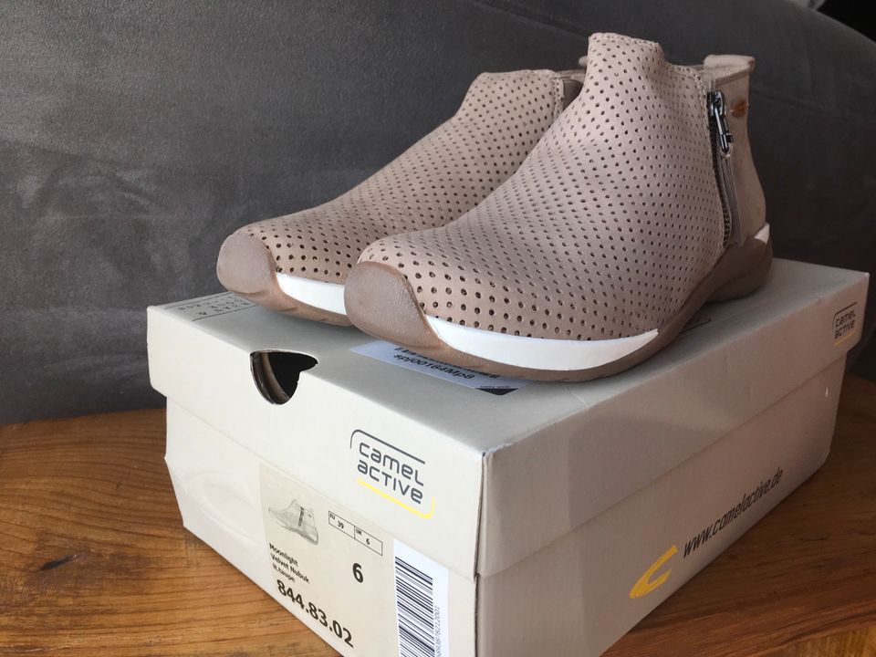 camel active Damen Moonlight Stiefeletten gr.39 in Warnkenhagen