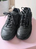 Nike Airmax in schwarz Baden-Württemberg - Weissach Vorschau