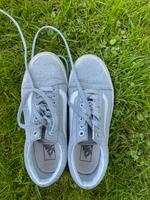 Vans Schuhe silbern Nordrhein-Westfalen - Olsberg Vorschau