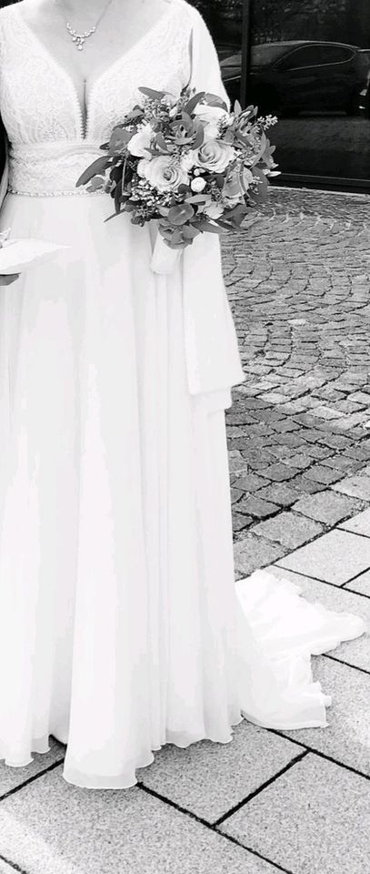 Boho Brautkleid mit Spitze und Chiffon in Kumhausen