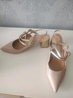 Pumps Gr 40 Leder Bayern - Langenzenn Vorschau