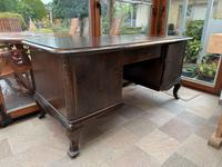 Schöner alter Schreibtisch Arbeitstisch Tisch antik vintage Nordrhein-Westfalen - Herford Vorschau
