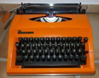 Kofferschreibmaschine Contessa Triumph de Luxe Orange Vintage Nordrhein-Westfalen - Minden Vorschau