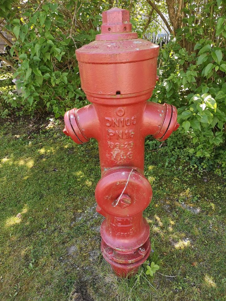 Hydrant Deko Garten in Penzberg