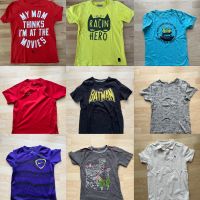 T-Shirts 134/140 Kanz Batman Abercrombie Dino Nike Baden-Württemberg - Fellbach Vorschau