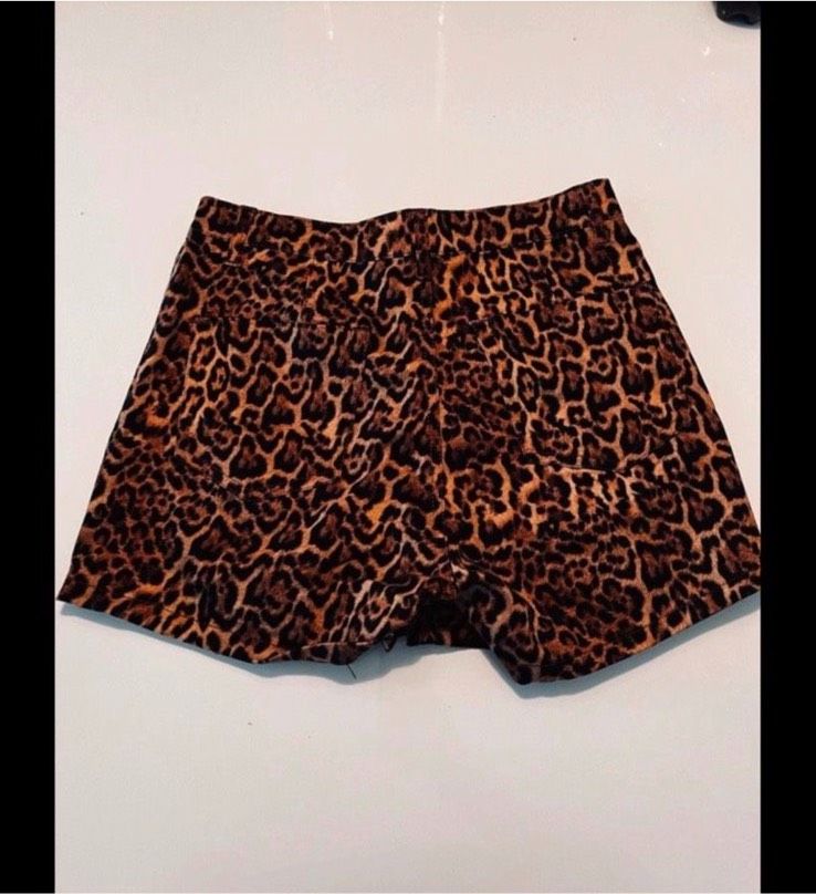 Rock/Hose „ZARA“ animalprint, 2 in 1 ‼️Gr.S in Issum