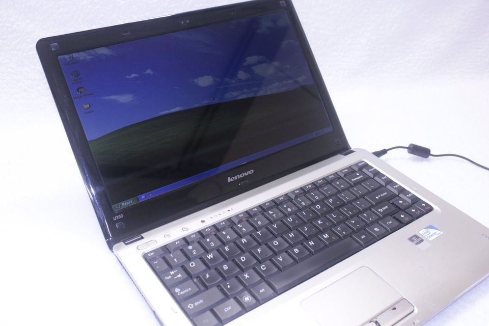 Lenovo Laptop Win XP 4GB RAM 13” 128 GB SSD in Riegelsberg