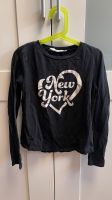 Langarmshirt Pullover Mädchen 134/140 schwarz New York h&m Niedersachsen - Emden Vorschau