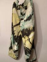 Closed Hose high waist, flared leg, weiß grün batik goa neu Niedersachsen - Lüneburg Vorschau