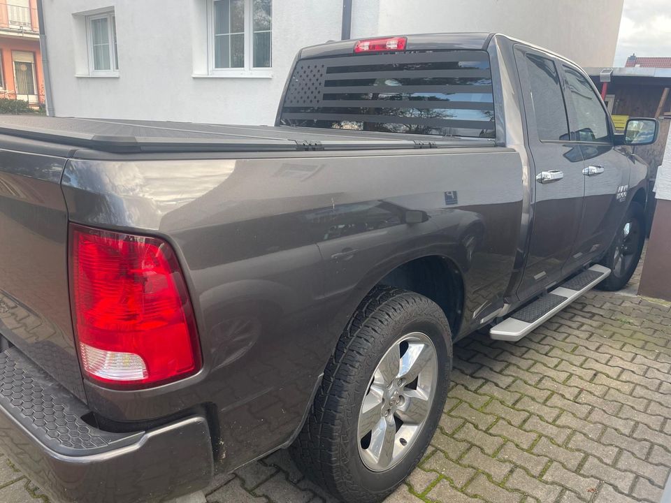 Dodge RAM Pick Up, Bj 2019, 78000 km in Großkrotzenburg