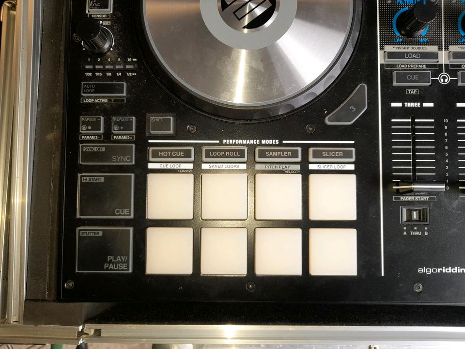 DJ Controller Reloop MIXON 4 zu vermieten in Lübeck