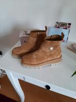Wildleder Stiefel von Jimmy Choo Kr. München - Gräfelfing Vorschau