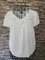 Fluffig gemütlich weiches Shirt mit Blumen Viscose Berlin - Reinickendorf Vorschau