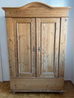 Alter Bauernschrank | Holzschrank | H204xB140xT50cm Baden-Württemberg - Schwetzingen Vorschau