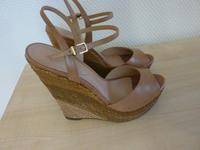 Aldo   Mega High  Heels  Gr. 41 extrem hoher Absatz Nordrhein-Westfalen - Sprockhövel Vorschau