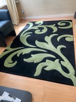 Mod . Teppich schwarz mit grüner Blattdeko Stück , Wuppertal - Vohwinkel Vorschau