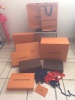 Diverse Louis Vuitton Boxen, Tüten und Bänder. Nordrhein-Westfalen - Sprockhövel Vorschau